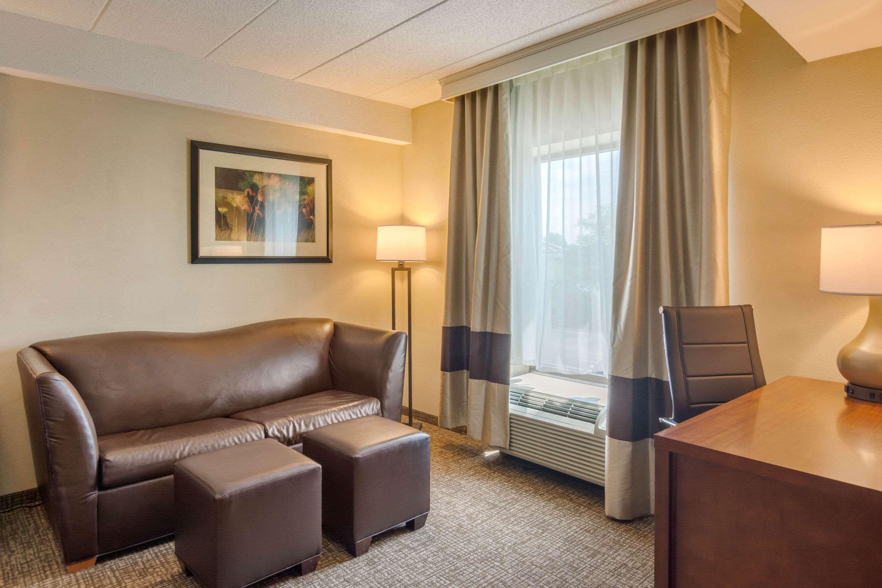 Comfort Suites Southpark Colonial Heights Zewnętrze zdjęcie